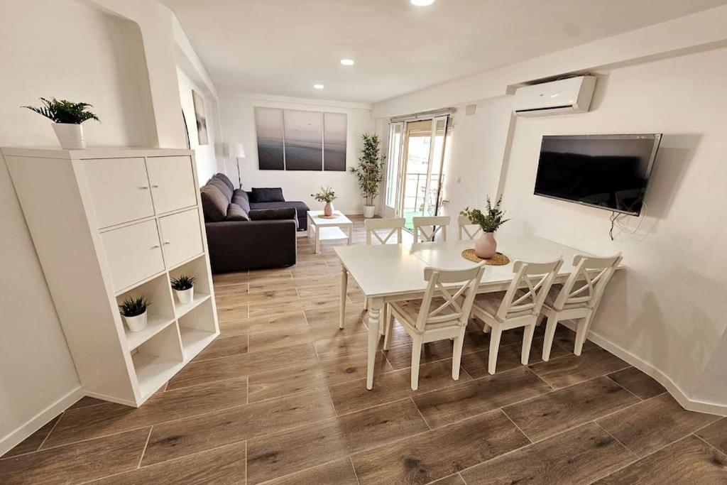 Apartamento Con Playa Del Arenal A Los Pies Platja de Larenal Buitenkant foto